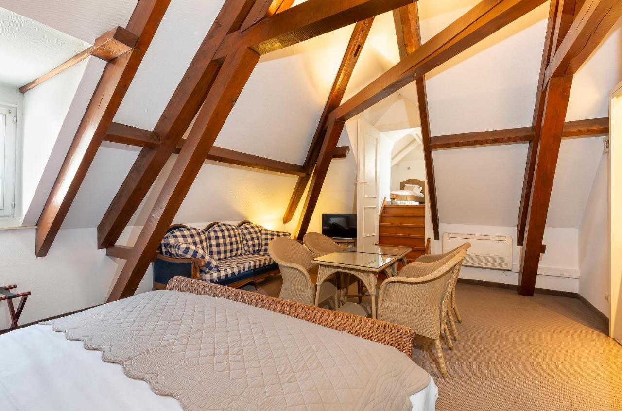 Hotel Jean De Bruges 圣里基耶 外观 照片